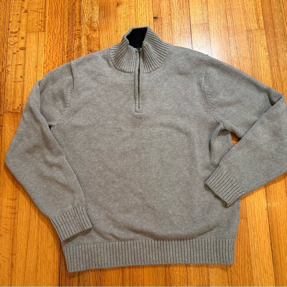L.L.Bean Men's Cotton Knit 1/4 Zip Sweater in gray, Size. M - Picture 2 of 8